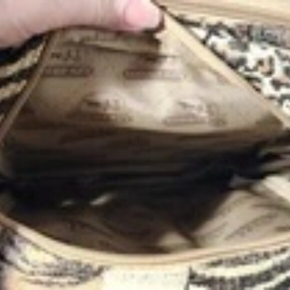 Karriage-Mate Zoo - Safari Design Crossbody Bag - Picture 5 of 6